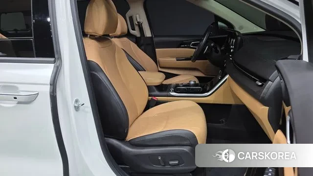 Kia Carnival 4th generation 2022 Белый из Кореи, фото 2