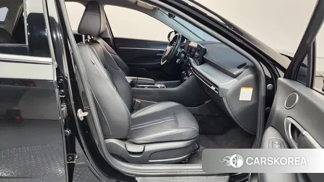 Hyundai Sonata D Edge Hybrid (DN8) 2023 Черный из Кореи, фото 2