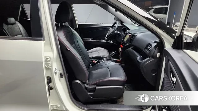 Ssangyong Tivoli Air 2018 Белый из Кореи, фото 2