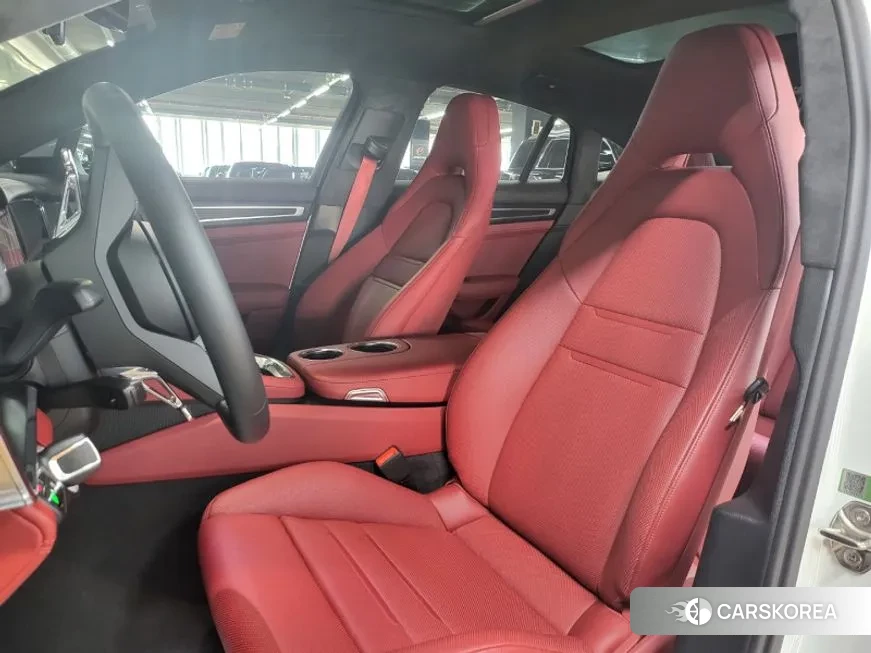 Porsche Panamera (971) 2021 Белый из Кореи, фото 2