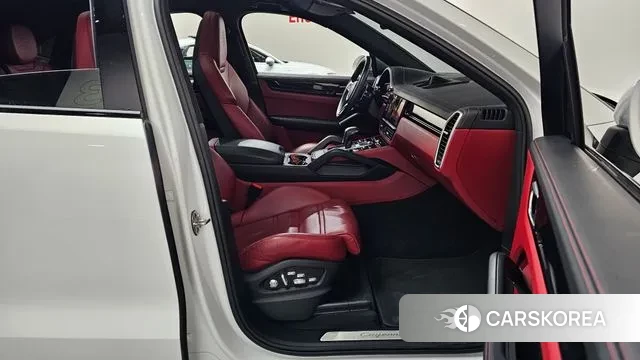 Porsche Cayenne (PO536) 2021 Белый из Кореи, фото 2