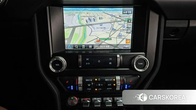 Ford Mustang 2022 Черный из Кореи, фото 2