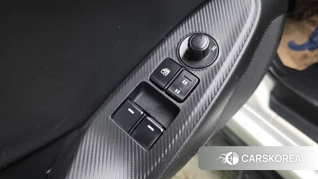 Mazda MX-5 MIATA 2019 Белый из Кореи, фото 2