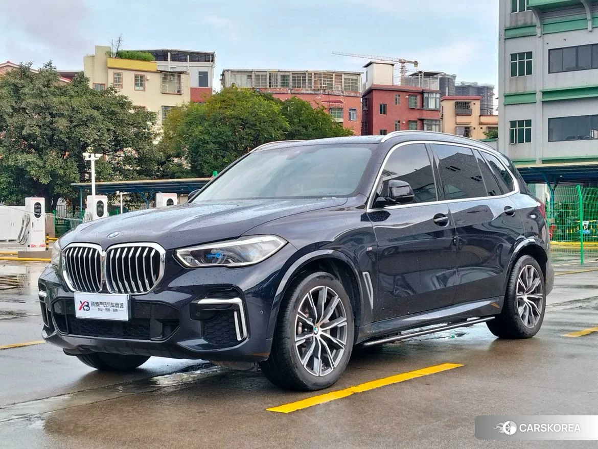 BMW X5 2022 Черный из Китая, фото 2