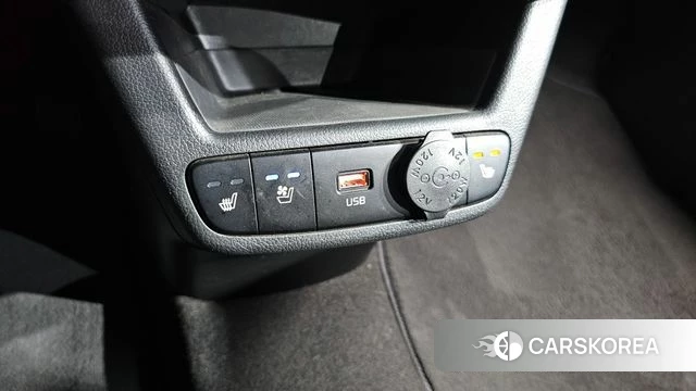 Kia The New Kia Ray 2022 Белый из Кореи, фото 2