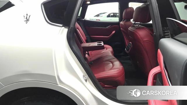 Maserati Levante 2022 Белый из Кореи, фото 2