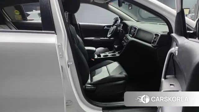 Kia Sportage 4th Generation 2018 Белый из Кореи, фото 2