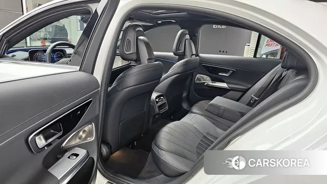 Mercedes-Benz E-Class W214 2025 Белый из Кореи, фото 2