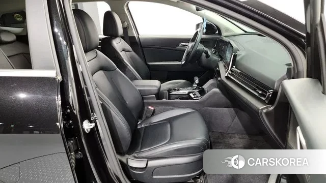 Kia Sportage 5th Generation 2023 Черный из Кореи, фото 2