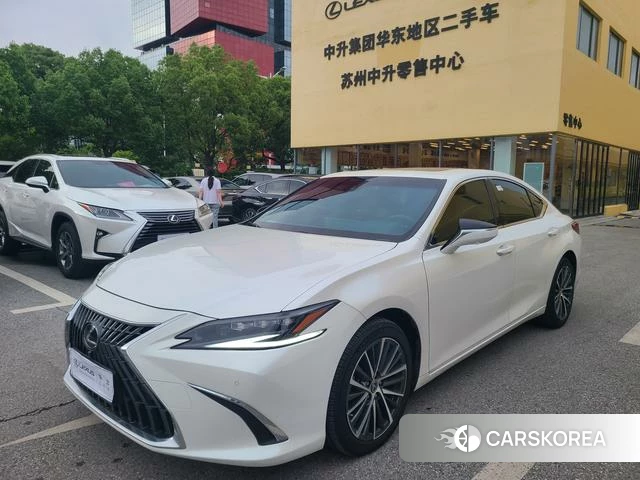 Lexus ES 2023 Белый из Китая, фото 2