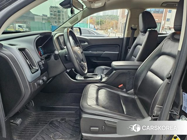 Chevrolet (GM Daewoo) Real New Colorado 2021 Черный из Кореи, фото 2