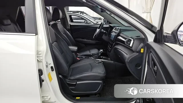 Ssangyong The New Tivoli Air 2023 Белый из Кореи, фото 2