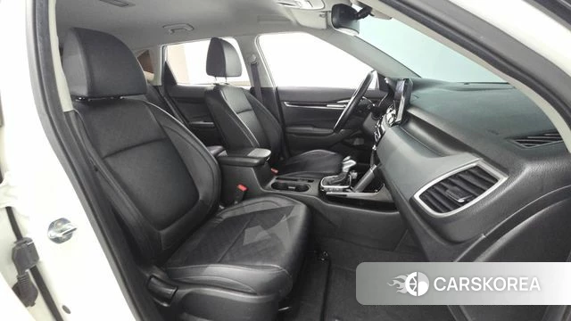 Kia Seltos 2022 Белый из Кореи, фото 2