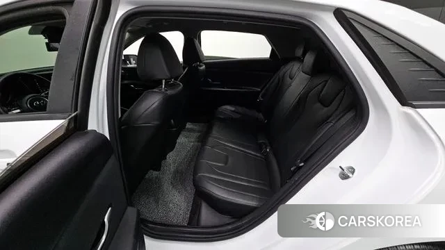 Hyundai Avante (CN7) 2021 Белый из Кореи, фото 2