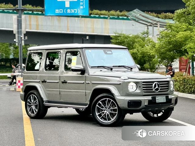 Mercedes-Benz G-class 2025 Серебристо-серый из Китая, фото 2