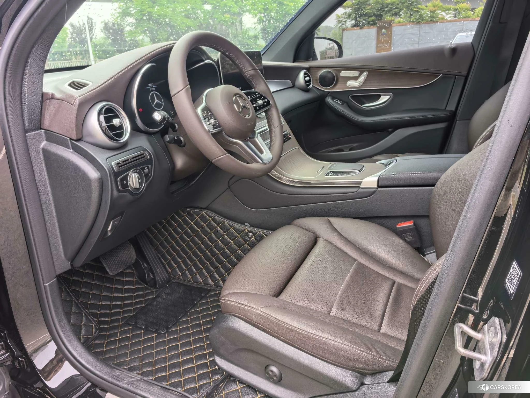 Mercedes-Benz GLC 2021 Черный из Китая, фото 2
