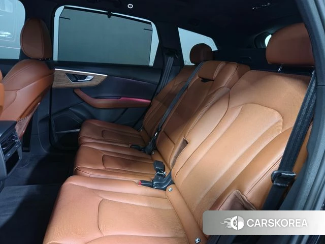 Audi Q7 (4M) 2025 Черный из Кореи, фото 2