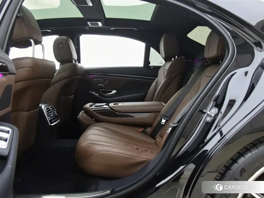 Mercedes-Benz S-class 2020 Черный из Китая, фото 2