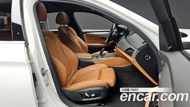 BMW 5 Series (G30) id 2204028 из Кореи 2