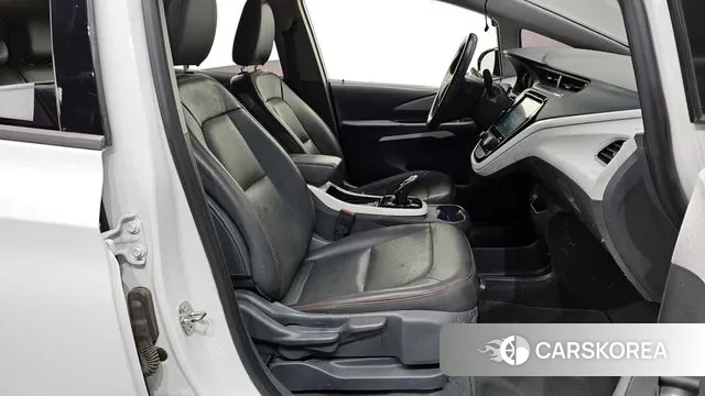 Chevrolet (GM Daewoo) Bolt EV 2019 Белый из Кореи, фото 2