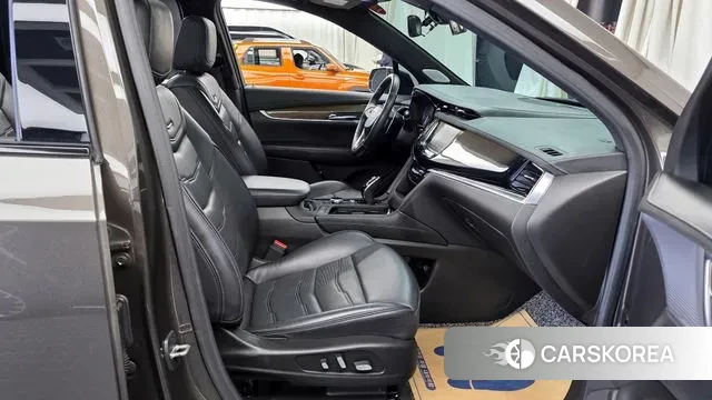 Cadillac XT6 2020 Коричневый из Кореи, фото 2
