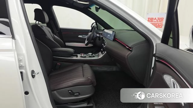 Genesis GV70 2024 Белый из Кореи, фото 2