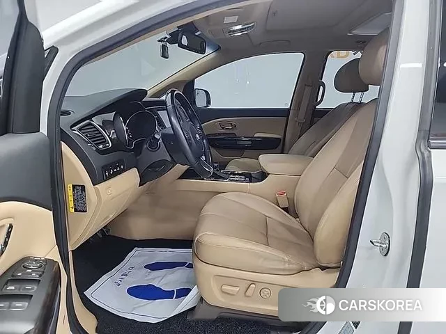 Kia The New Carnival 2018 Белый из Кореи, фото 2