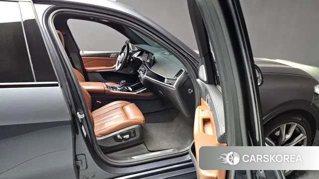 BMW X7 (G07) 2020 Цвет галактики из Кореи, фото 2