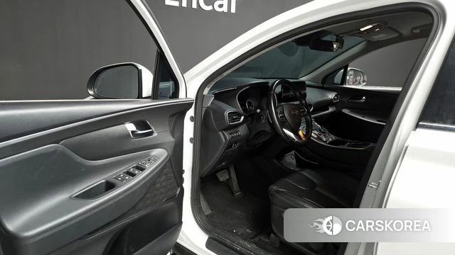 Hyundai The New Santa Fe 2021 Белый из Кореи, фото 2