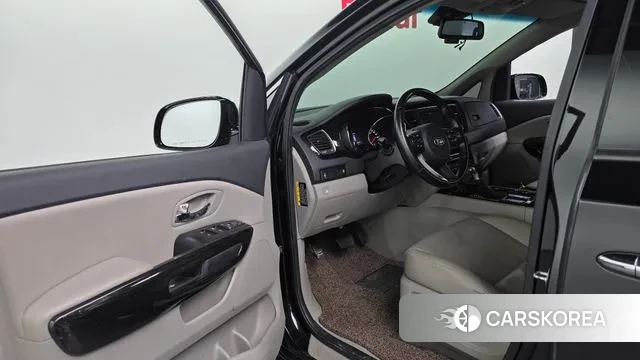 Kia The New Carnival 2019 Черный из Кореи, фото 2
