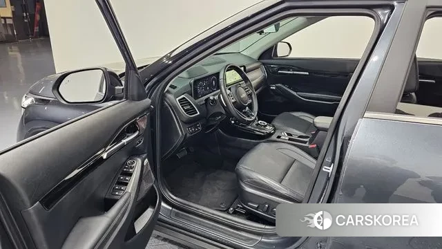 Kia The New Seltos 2022 Серый из Кореи, фото 2