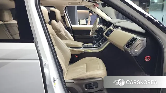 Land Rover Range Rover Sport 2nd Generation 2018 Белый из Кореи, фото 2