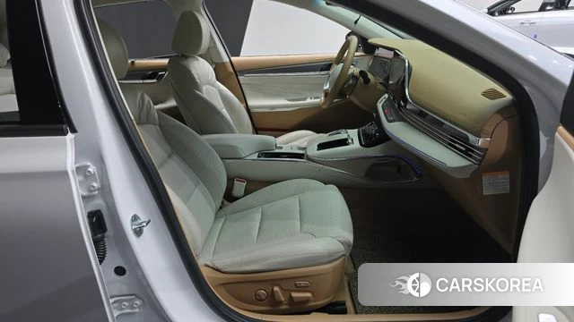 Hyundai The New Grandeur IG Hybrid 2020 Белый из Кореи, фото 2