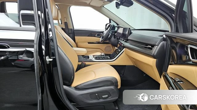 Kia Carnival 4th generation 2021 Черный из Кореи, фото 2