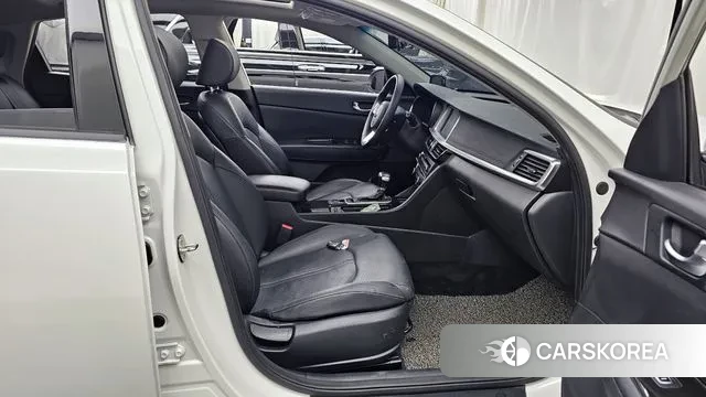 Kia The New K5 2nd generation 2019 Белый из Кореи, фото 2