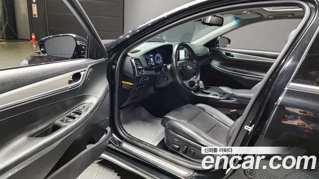 Hyundai Grandeur IG id 2367371 из Кореи 2