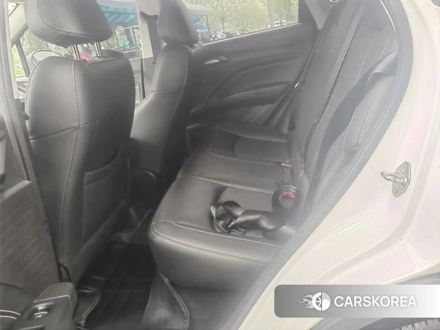 Nezha Automobile Nezha V 2022 Белый из Китая, фото 2