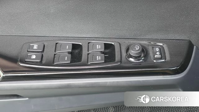 Ssangyong Torres 2023 Серебряный из Кореи, фото 2