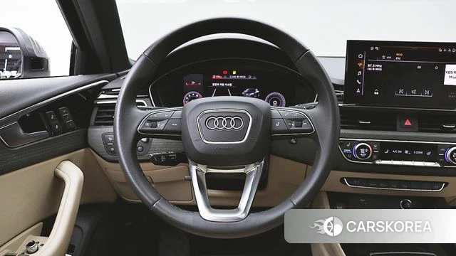 Audi A4 (B9) 2023 Серый из Кореи, фото 2