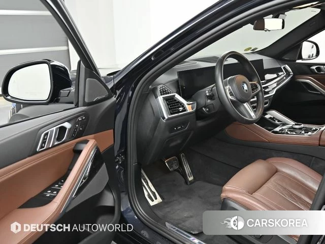 BMW X6 (G06) 2024 Черный из Кореи, фото 2