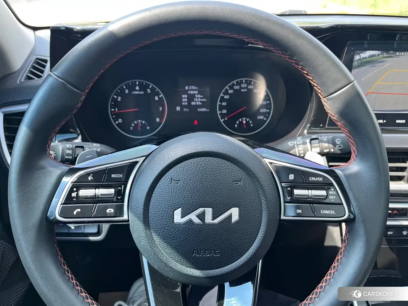 Kia KX3 2022 Белый из Китая, фото 2