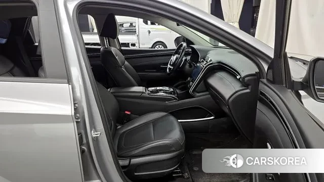 Hyundai The New Tucson (NX4) 2021 Серебряный из Кореи, фото 2