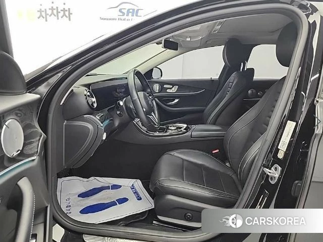 Mercedes-Benz E-Class W213 2019 Черный из Кореи, фото 2