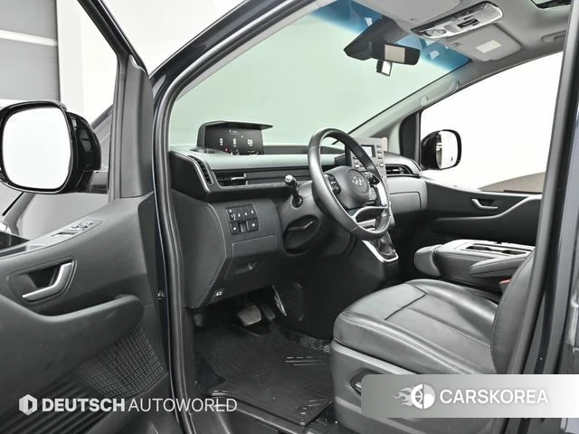 Hyundai Staria 2022 Синий из Кореи, фото 2