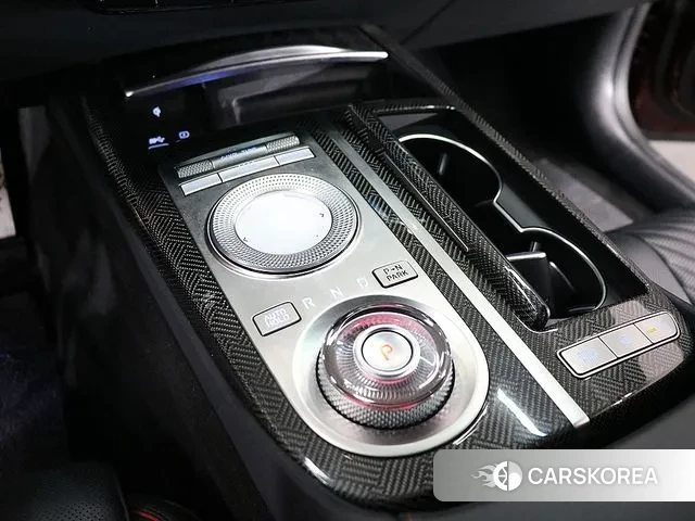 Genesis G80 (RG3) 2021 Красный из Кореи, фото 2