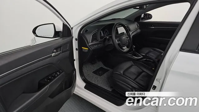 Hyundai Avante AD 2018 Белый из Кореи, фото 2