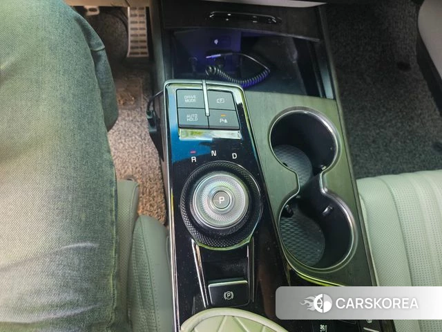 Kia K8 Hybrid 2022 Черный из Кореи, фото 2