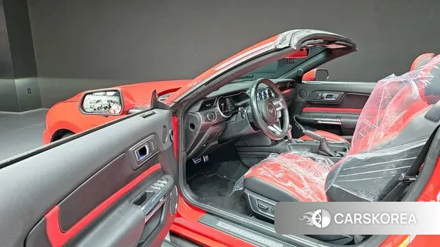 Ford Mustang 2022 Красный из Кореи, фото 2