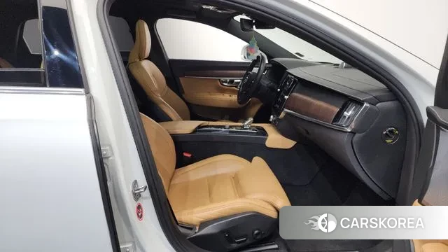 Volvo S90 2021 Белый из Кореи, фото 2