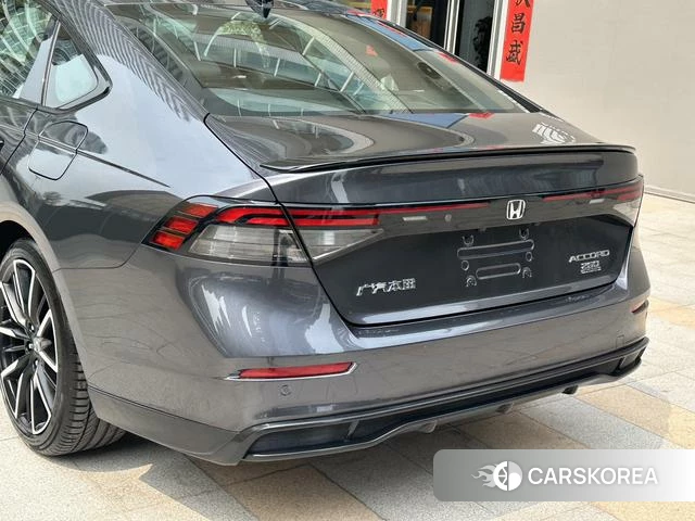 Honda Accord 2023 Темно-серый из Китая, фото 2